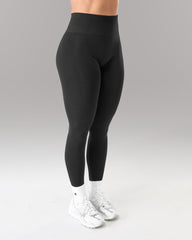 Amplify Ultra-High Rise Legging - Black