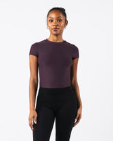 Basics Tee - Black Garnet
