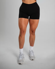 Amplify Mid Rise Short - Black