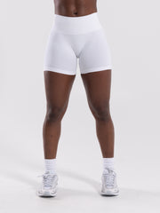 Pump Mid Rise Short - White