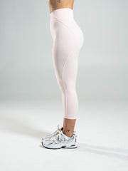 Aura Ultra-High Rise Capri - Ballet Pink