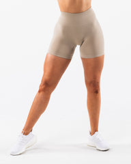 Contour Ultra-High Rise Short - Grand Central