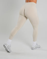 Amplify Mid Rise Legging - Wheat