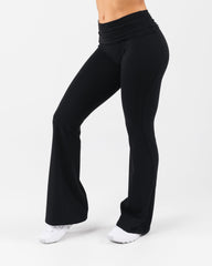 Aura Foldover Flare - Black