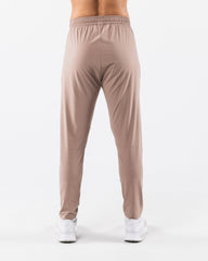 Swift Training Pant - Sand