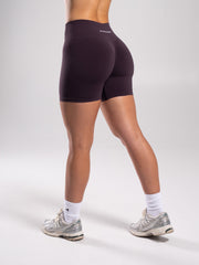 Pump Mid Rise Short - Black Garnet