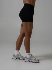 Contour Mid Rise Short - Black