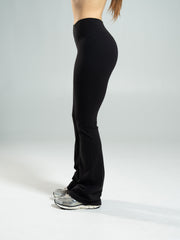 Aura Ultra-High Rise Flared Pant Long - Black
