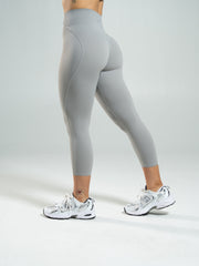 Aura Ultra-High Rise Capri - Nickel